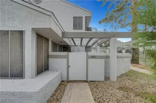 More Details about MLS # 2749375 : 5611 VINEYARD LANE 10