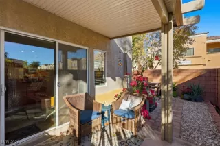 Photo #2: 2749388 Listing 