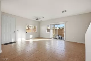 Photo #3: 2749388 Listing 