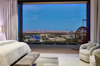 Photo #4: 2749389 Listing 