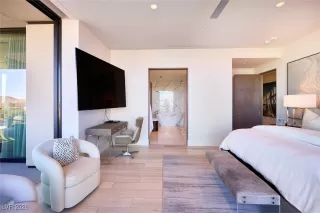 Photo #5: 2749389 Listing 