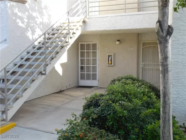 MLS: 2749395 Condo For Sale