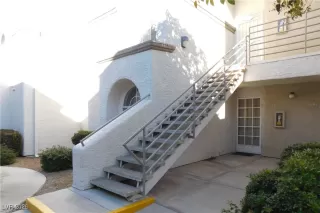 Photo #2: 2749395 Listing 