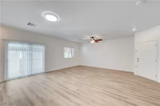 Photo #5: 2749406 Listing 