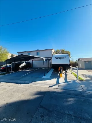 Photo #1: 2749471 Listing