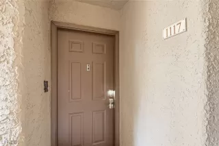 Photo #4: 2749473 Listing