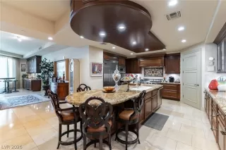 Photo #5: 2749516 Listing 