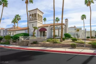 Photo #4: 2749522 Listing 