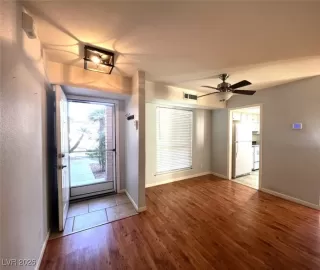 Photo #5: 2749526 Listing 