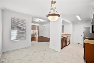 Photo #3: 2749531 Listing