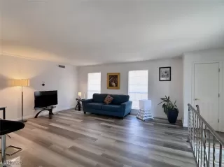 Photo #3: 2749543 Listing 