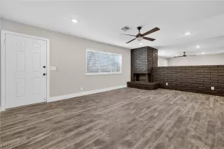 Photo #4: 2749627 Listing 