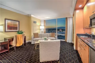 Photo #1: 2749708 Listing