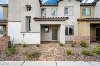 Photo #1: 2749732 Listing