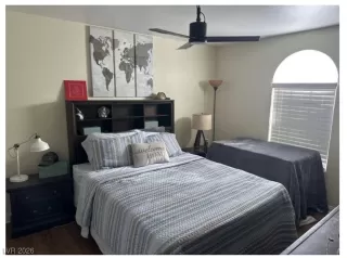 Photo #5: 2749747 Listing