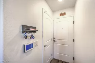 Photo #4: 2749802 Listing 