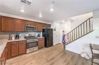 Photo #6: 2749802 Listing 