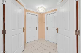 Photo #2: 2749844 Listing