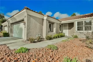 Photo #4: 2749866 Listing