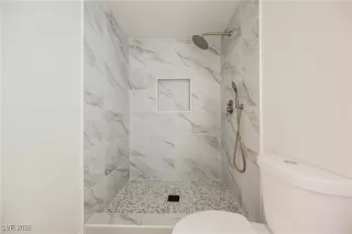 Photo #1: 2749876 Listing