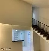 Photo #5: 2749915 Listing