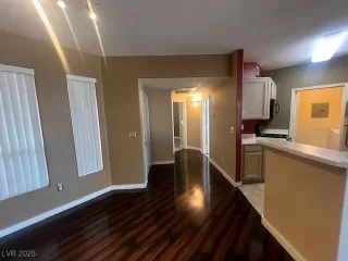 Photo #3: 2749930 Listing