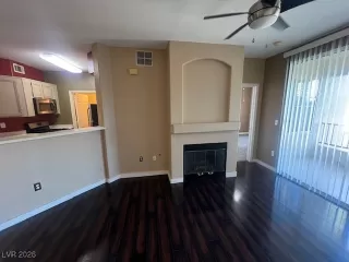 Photo #4: 2749930 Listing