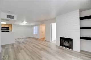 More Details about MLS # 2749938 : 1908 HIGH VALLEY COURT 105