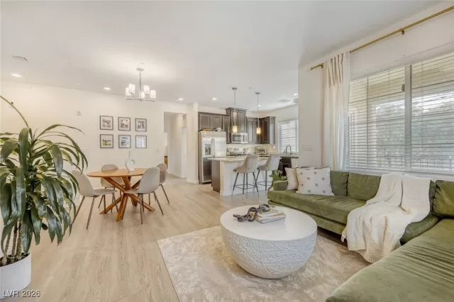 MLS: 2749955 Condo For Sale