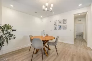 Photo #3: 2749955 Listing