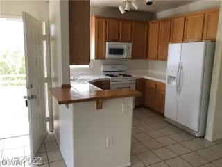 Photo #6: 2749967 Listing 