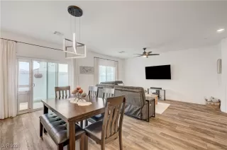 Photo #6: 2750001 Listing 