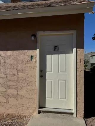 Photo #1: 2750030 Listing