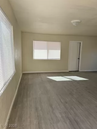 Photo #4: 2750031 Listing