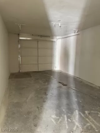 Photo #5: 2750031 Listing