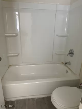 Photo #4: 2750034 Listing