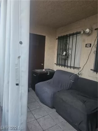 Photo #5: 2750187 Listing 