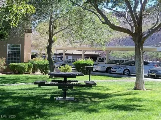 Photo #6: 2750233 Listing