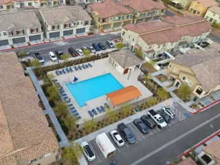 Photo #3: 2750254 Listing