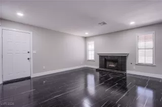 Photo #1: 2750356 Listing 