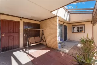 Photo #2: 2750383 Listing 