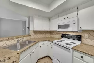 Photo #6: 2750384 Listing 