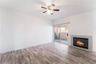 Photo #4: 2750399 Listing