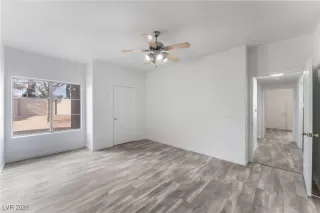 Photo #6: 2750399 Listing