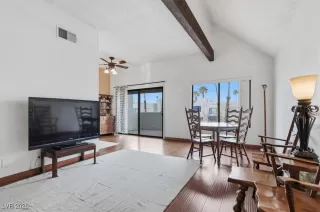 Photo #4: 2750422 Listing 