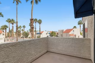 Photo #6: 2750422 Listing 