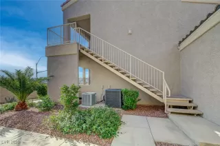 Photo #3: 2750468 Listing 