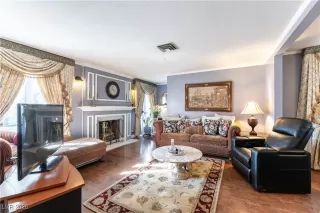 Photo #3: 2750471 Listing 