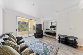 Photo #4: 2750496 Listing 