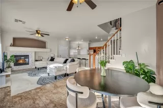 Photo #2: 2750670 Listing 